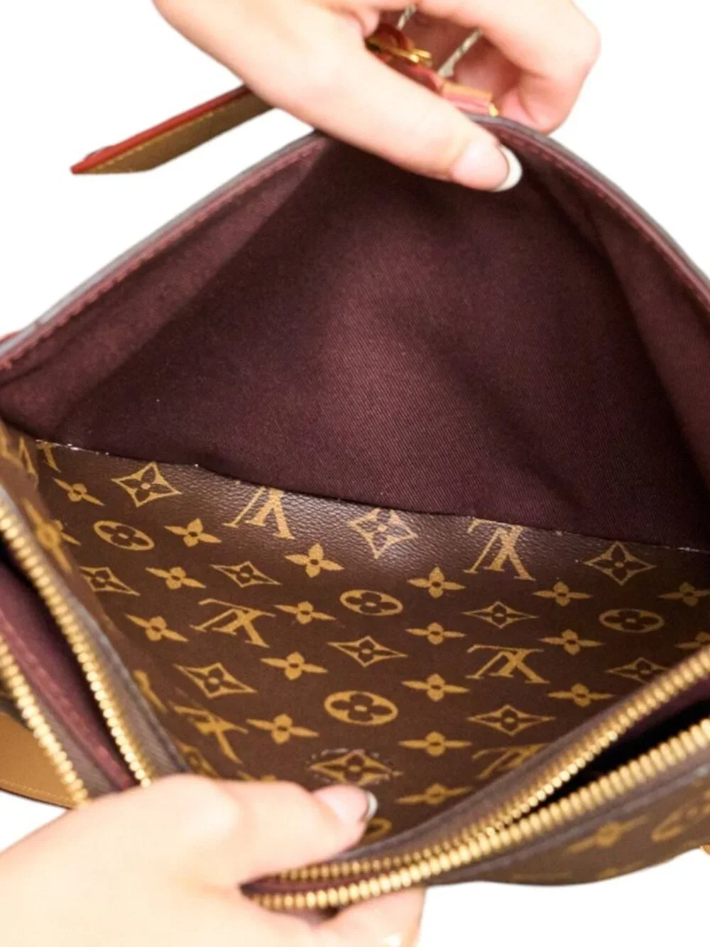 Louis Vuitton Odeon MM Monogram Natural